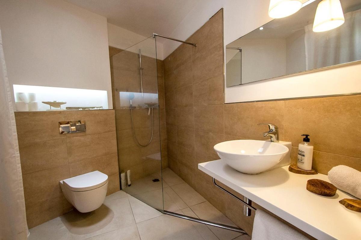 Catalunya Casas Modern Magnificence , Only A Few Km To The Beach! Sant Cebria de Vallalta Exterior photo