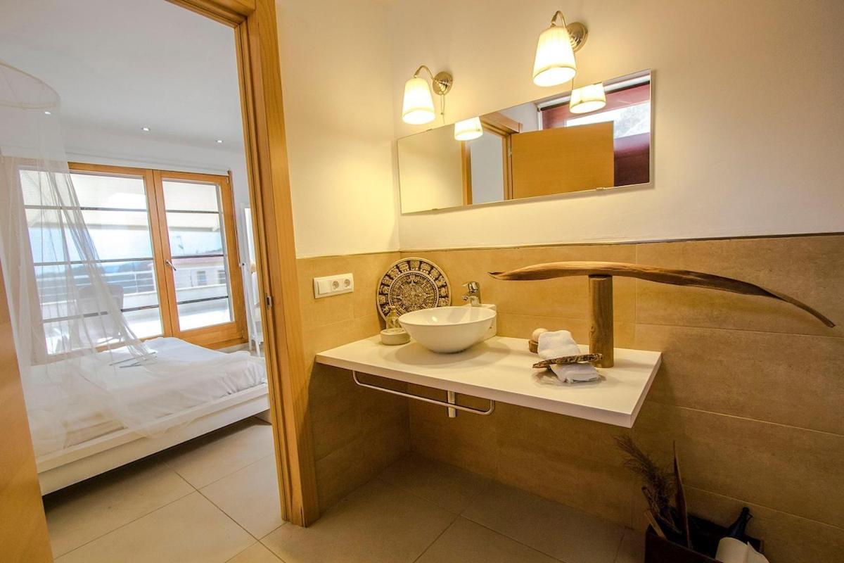 Catalunya Casas Modern Magnificence , Only A Few Km To The Beach! Sant Cebria de Vallalta Exterior photo